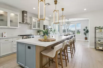 7670 Mackenzie Way, Gilroy, CA 95020 - Photo 14