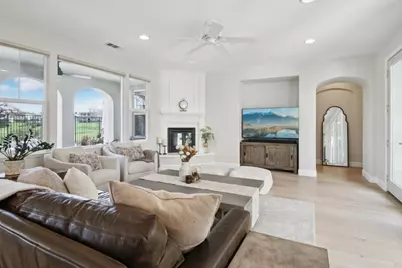 7670 Mackenzie Way, Gilroy, CA 95020 - Photo 22