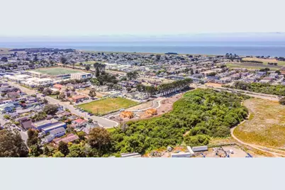 577 Creekside Ct, Half Moon Bay, CA 94019 - Photo 40