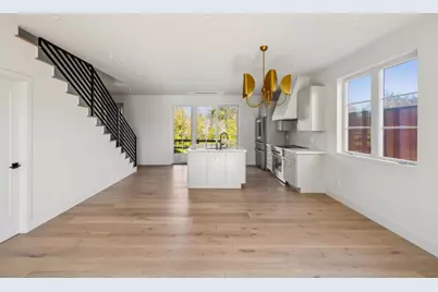 577 Creekside Ct, Half Moon Bay, CA 94019 - Photo 4