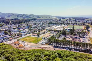 577 Creekside Ct, Half Moon Bay, CA 94019 - Photo 42