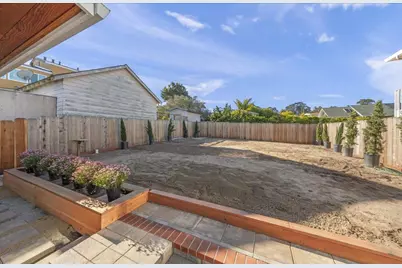 272 Clay St, Monterey, CA 93940 - Photo 40