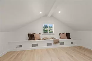 272 Clay St, Monterey, CA 93940 - Photo 30