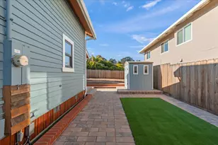 272 Clay St, Monterey, CA 93940 - Photo 38