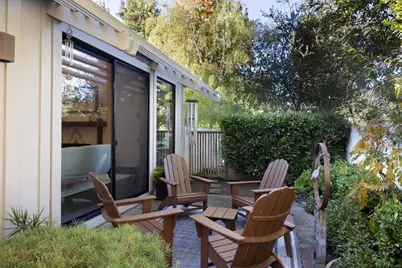 9563 Oak Ct, Carmel, CA 93923 - Photo 10