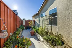 215 Lucero Dr, Hollister, CA 95023 - Photo 40