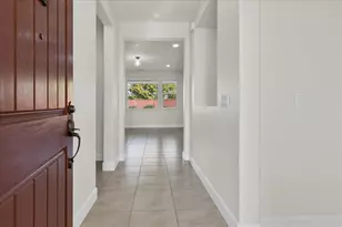 215 Lucero Dr, Hollister, CA 95023 - Photo 8