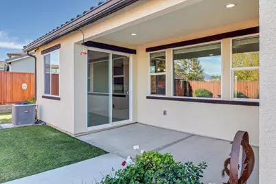 215 Lucero Dr, Hollister, CA 95023 - Photo 42