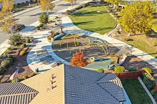 215 Lucero Dr, Hollister, CA 95023 - Photo 44