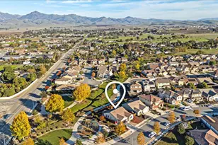 215 Lucero Dr, Hollister, CA 95023 - Photo 54