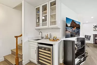 1323 Fruitdale Ave, San Jose, CA 95126 - Photo 12