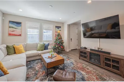 19130 Fallingwater Ln, Marina, CA 93933 - Photo 4