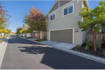 19130 Fallingwater Ln, Marina, CA 93933 - Photo 34