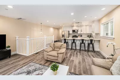 2531 Wallace St, Oakland, CA 94606 - Photo 1