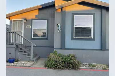 20 Russell Rd 64, Salinas, CA 93906 - Photo 2
