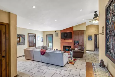 810 Altura Pl, Del Rey Oaks, CA 93940 - Photo 4