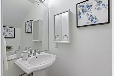 1702 Mount Rushmore Dr, San Jose, CA 95127 - Photo 16
