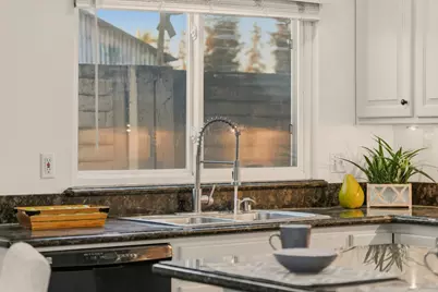 658 Albanese Cir, San Jose, CA 95111 - Photo 8