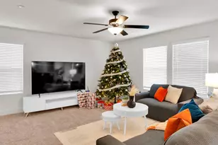 1672 Thistle Ln, Los Banos, CA 93635 - Photo 8