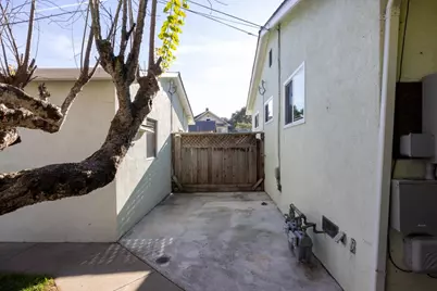 609 Congress Ave, Pacific Grove, CA 93950 - Photo 36