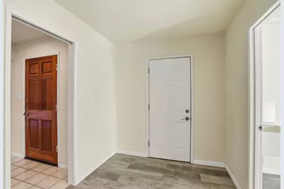 1079 Annapolis Dr, San Mateo, CA 94403 - Photo 10