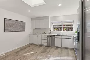 1079 Annapolis Dr, San Mateo, CA 94403 - Photo 12