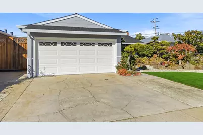 1079 Annapolis Dr, San Mateo, CA 94403 - Photo 2