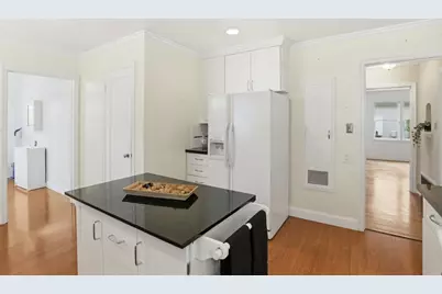 680 N Winchester Blvd, Santa Clara, CA 95050 - Photo 10