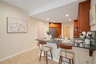 7704 Galloway Dr, San Jose, CA 95135 - Photo 10