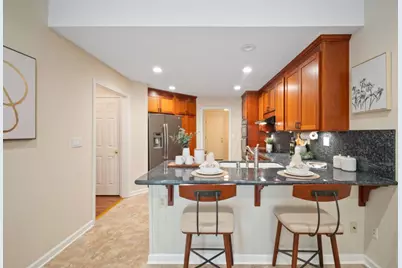 7704 Galloway Dr, San Jose, CA 95135 - Photo 12