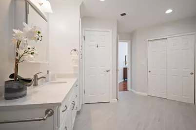 7704 Galloway Dr, San Jose, CA 95135 - Photo 26