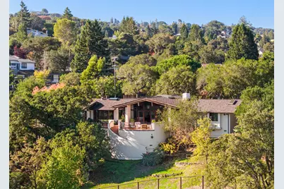 707 Vista Dr, Redwood City, CA 94062 - Photo 32