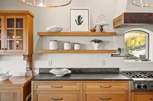 707 Vista Dr, Redwood City, CA 94062 - Photo 16