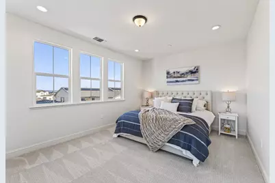 585 Santa Lucia Way, Marina, CA 93933 - Photo 10