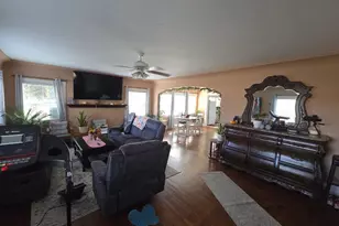 5985 Monterey Rd, Gilroy, CA 95020 - Photo 6