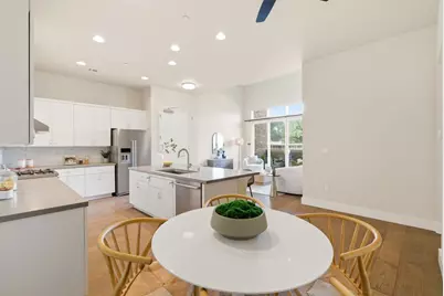 889 N San Antonio Rd 2020, Los Altos, CA 94022 - Photo 4