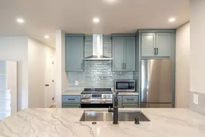 504 Ocean Ave 2, Monterey, CA 93940 - Photo 2