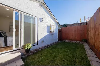 518 Cortes St, Monterey, CA 93940 - Photo 18