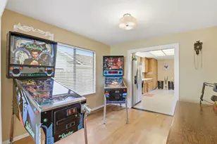 1650 Sausalito Dr, Hollister, CA 95023 - Photo 14