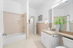 2220 Arrowhead Dr, Oakland, CA 94611 - Photo 58