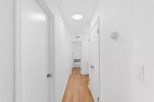 5577 Spinnaker Dr 4, San Jose, CA 95123 - Photo 4