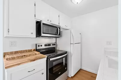 5577 Spinnaker Dr 4, San Jose, CA 95123 - Photo 10