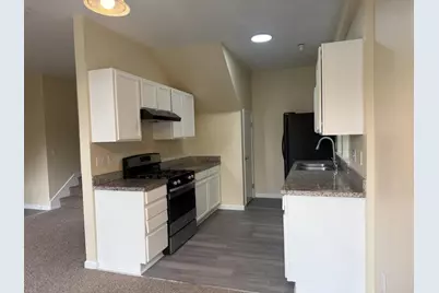 225 Pacifica Blvd 204, Watsonville, CA 95076 - Photo 4