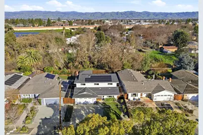 1556 Creek Dr, San Jose, CA 95125 - Photo 30