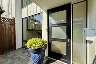 16 Hillview Ave, Redwood City, CA 94062 - Photo 8