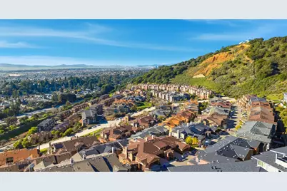 6264 Rocky Point Ct, Oakland, CA 94605 - Photo 48
