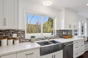 900 Highlands Cir, Los Altos, CA 94024 - Photo 22