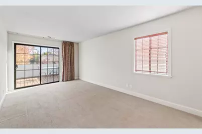 2412 Hillside Dr, Burlingame, CA 94010 - Photo 12