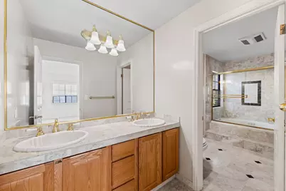 2412 Hillside Dr, Burlingame, CA 94010 - Photo 10