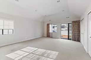 2412 Hillside Dr, Burlingame, CA 94010 - Photo 8